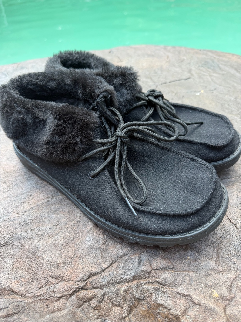 Hey Dude Women's Britt Total Black Fur Lined Casual Shoe Bootie US Size 8